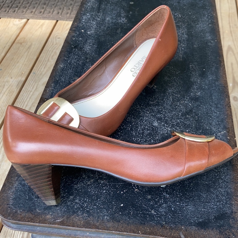 Franco Sarto women’s Brown Buckle kitten heel 7.5 - Picture 4 of 13